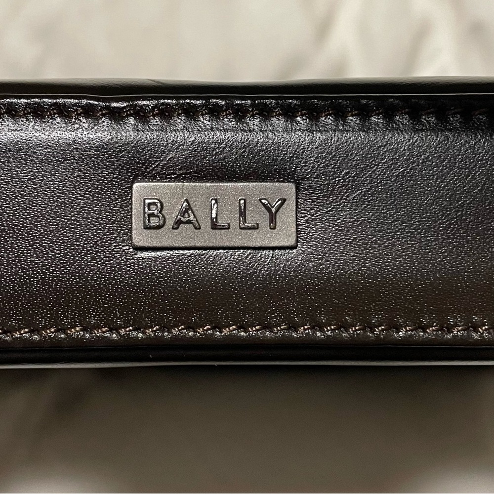 Bally Vintage Authentic Chocolate Brown Leather Shoulder Bag - Picture 3 of 13